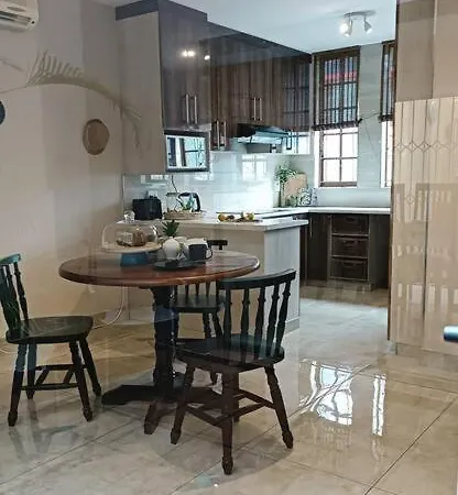 Mkababa'S Beautiful And Spacious Durban Exterior photo