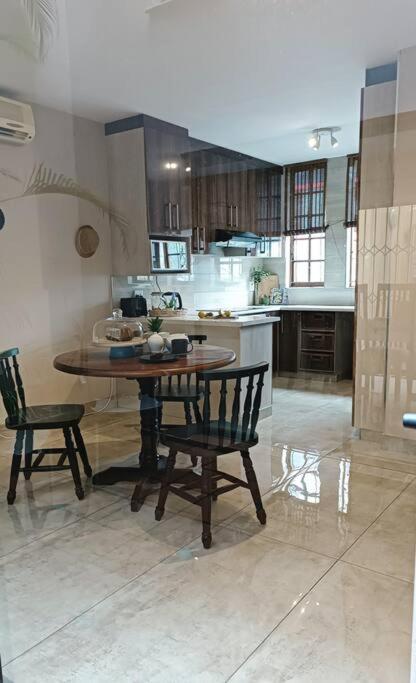 Apartment Mkababa's Beautiful And Spacious Durban